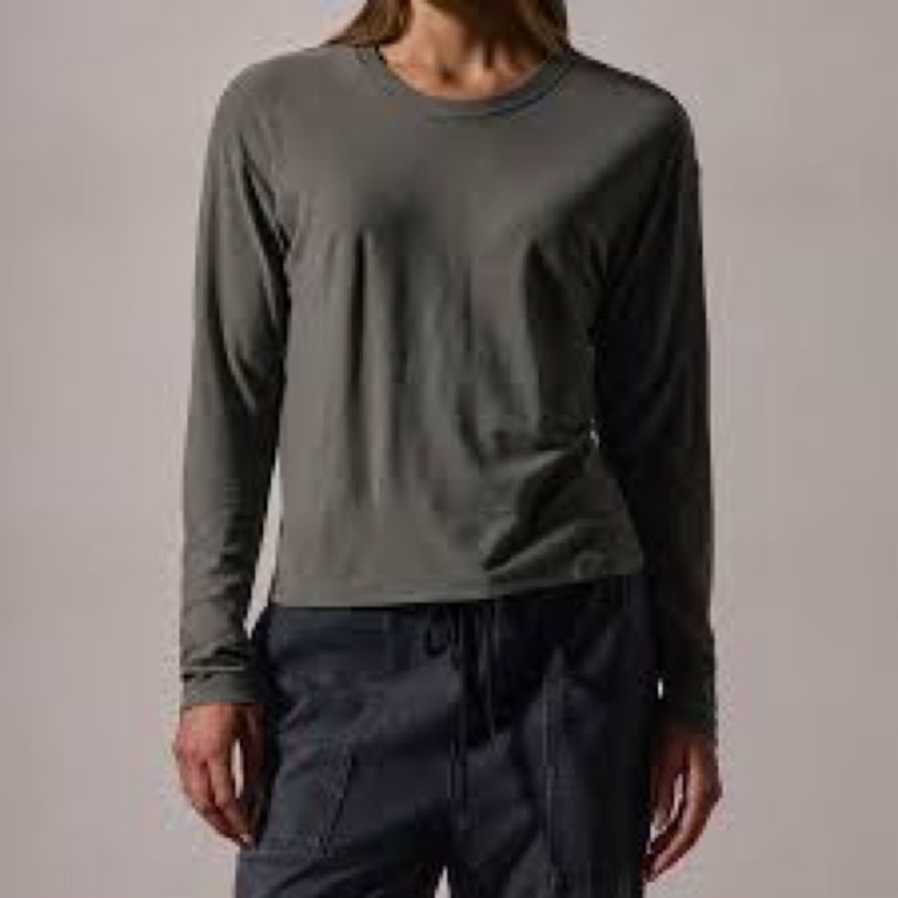 James Perse boxy long sleeve tee in Palm size 1/Small